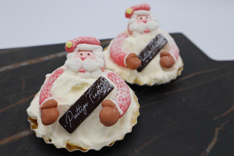  IJSTAARTJE KERSTMANNETJE PER 2 VERPAKT